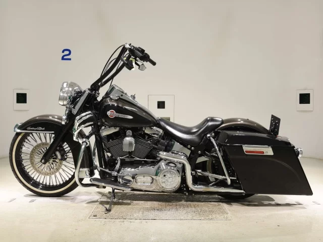 Harley-Davidson HARLEY FLSTCI1450  с аукциона в Японии