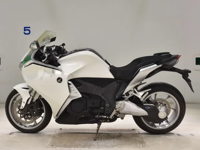 Honda VFR1200F  с аукциона в Японии