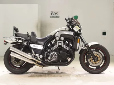 Yamaha V-MAX