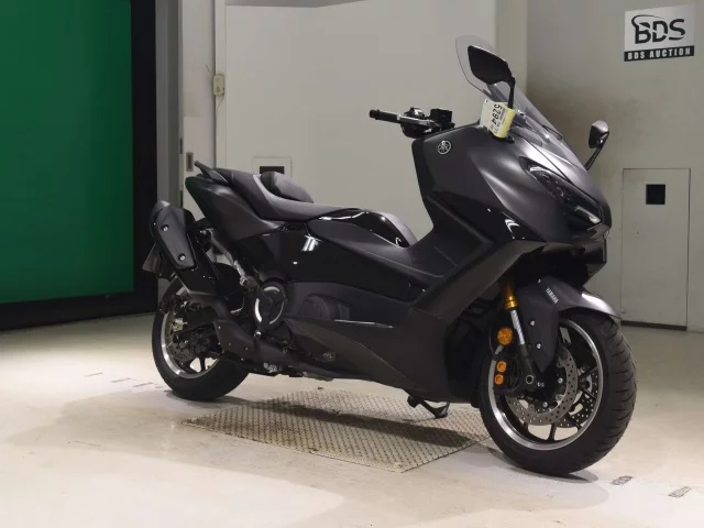 Yamaha T-MAX560T  с аукциона в Японии