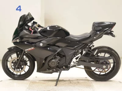 Suzuki GSX250R