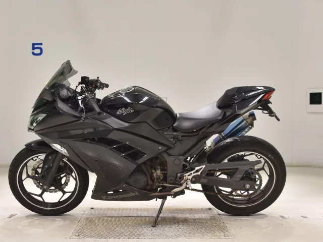 Kawasaki NINJA250  с аукциона в Японии