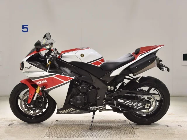 Yamaha YZF-R1  с аукциона в Японии