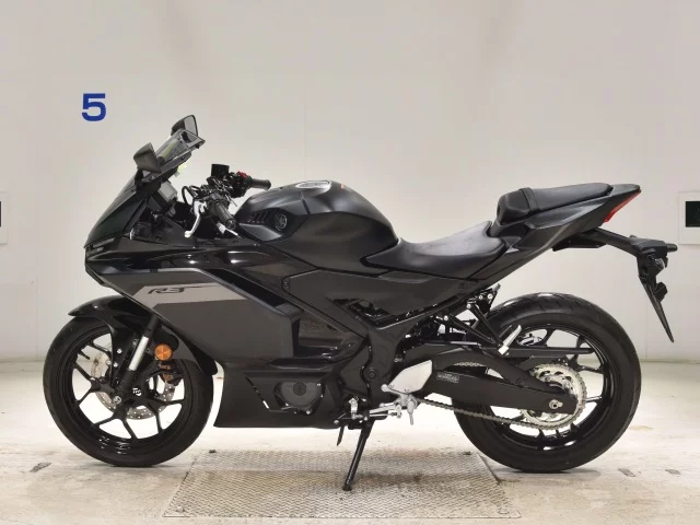 Yamaha YZF-R3  с аукциона в Японии
