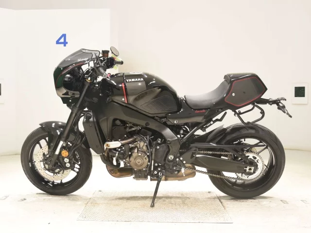 Yamaha XSR900-2  с аукциона в Японии