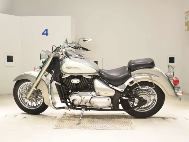 Suzuki INTRUDER 400 CLASSIC  с аукциона в Японии