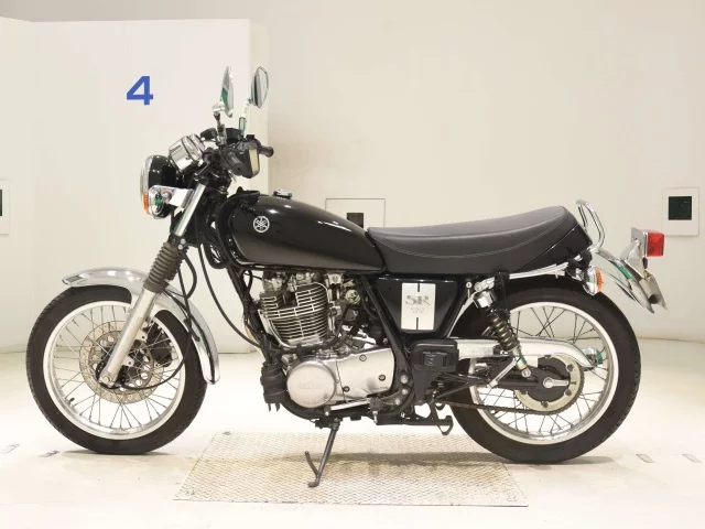 Yamaha SR400-5 2019