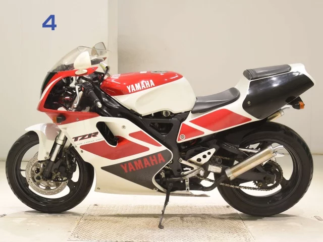 Yamaha TZR250R  с аукциона в Японии