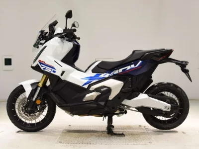 Honda X-ADV750-2