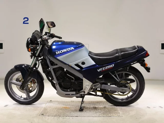 Honda VTZ250  с аукциона в Японии