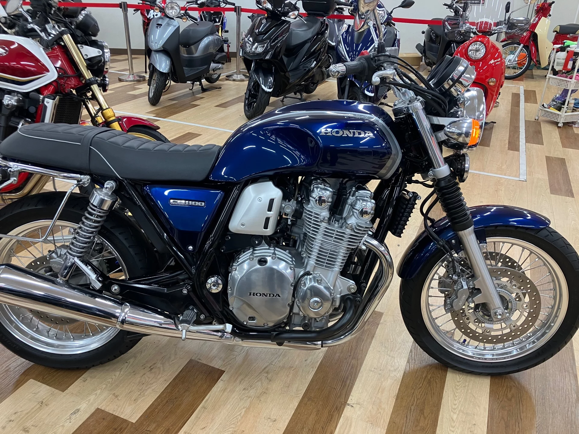 Honda CB1100EX ABS 2021