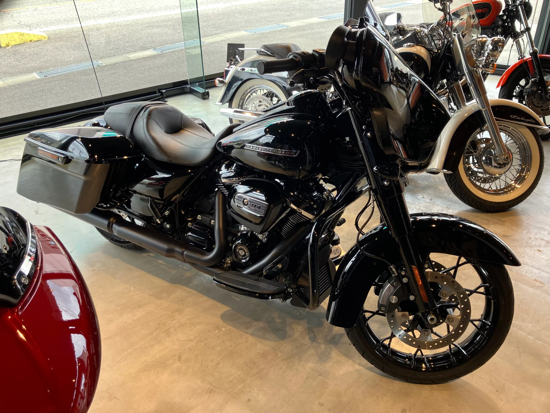 Harley-Davidson HARLEYFLHXS  с аукциона в Японии