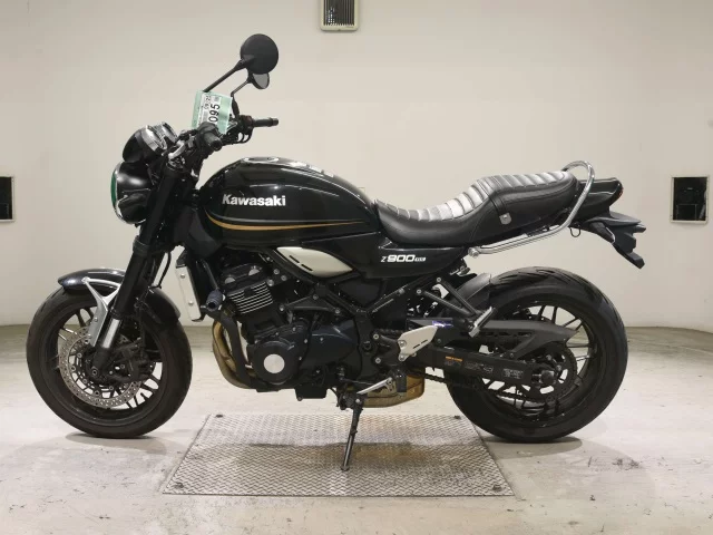 Kawasaki Z900RS  с аукциона в Японии