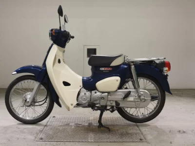 Honda C110-3
