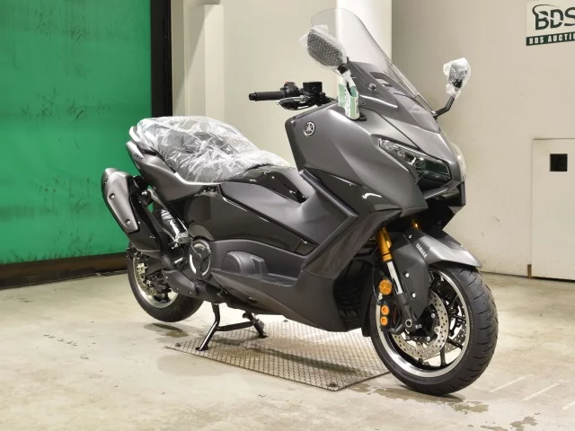 Yamaha T-MAX560T  с аукциона в Японии