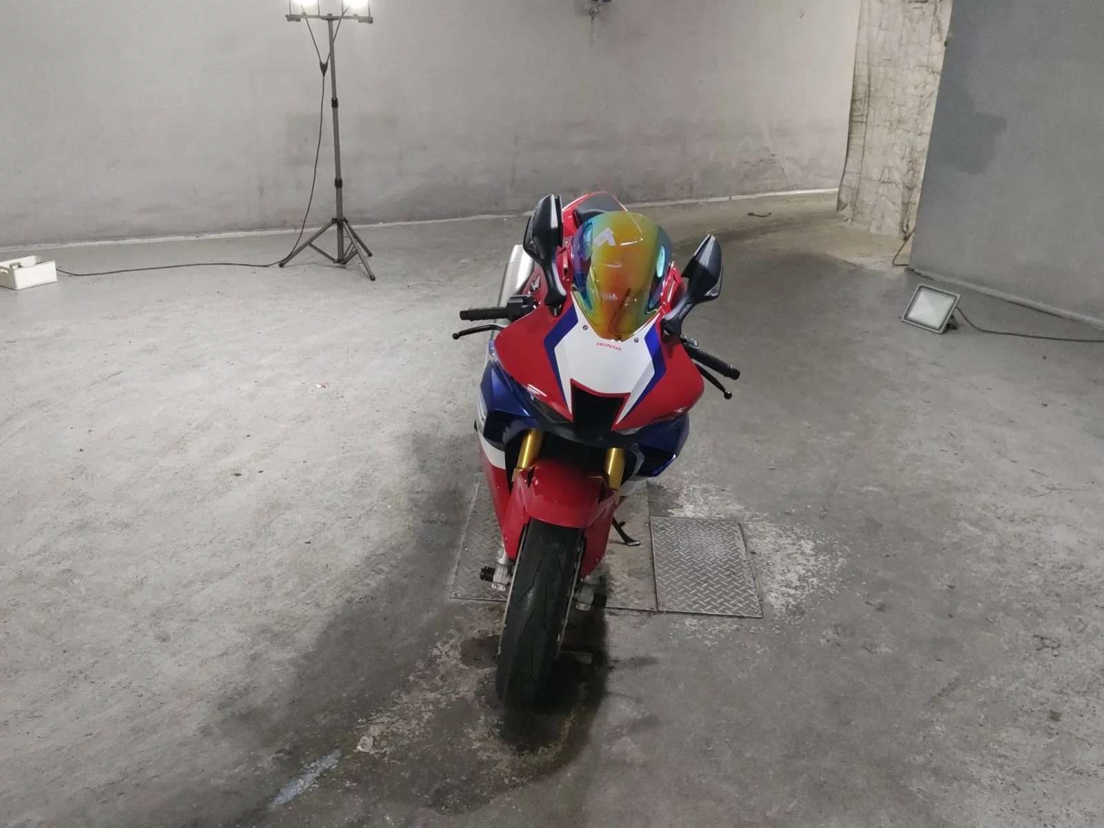 Honda CBR1000RR-R SP  с аукциона в Японии