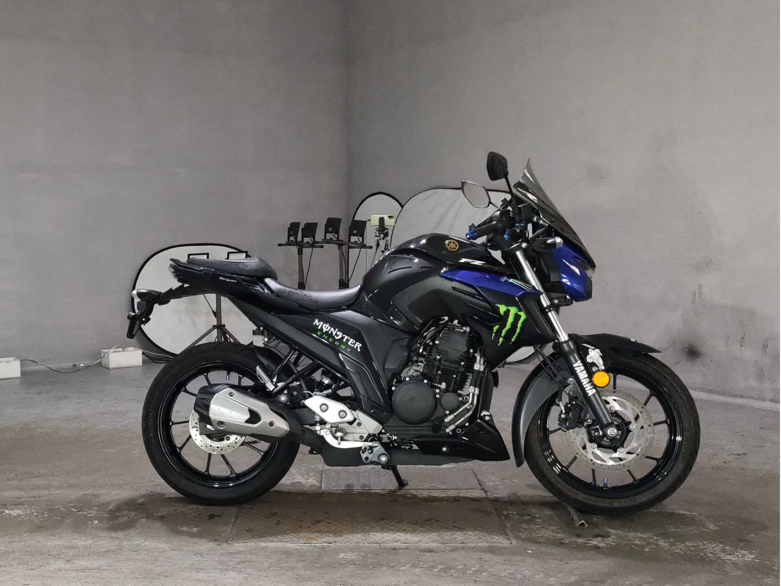 Yamaha FZ25  с аукциона в Японии
