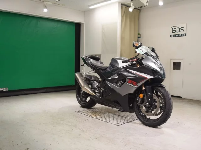 Suzuki GSX-R1000  с аукциона в Японии