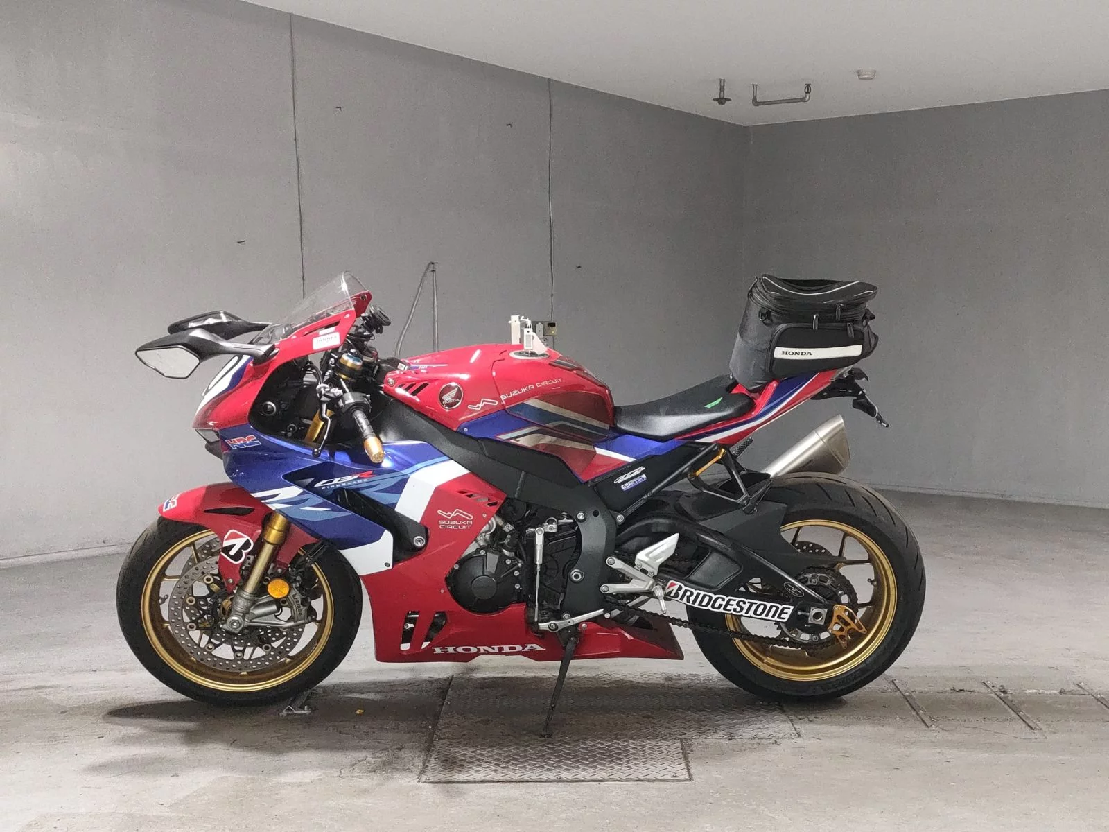 Honda CBR1000RR-R SP  с аукциона в Японии