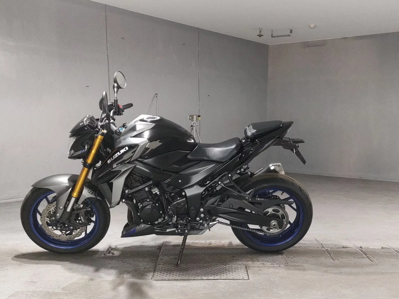 Suzuki GSX-S750  с аукциона в Японии