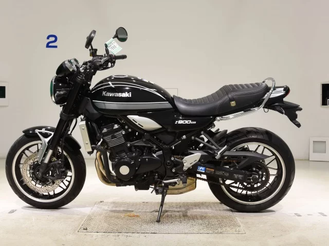 Kawasaki Z900RS 2021