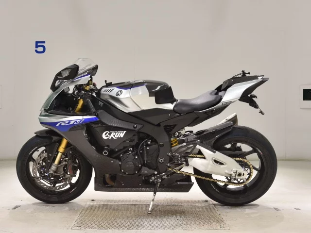 Yamaha YZF-R1M 2019