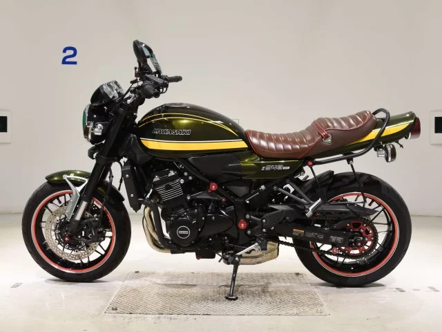 Kawasaki Z900RS 2021