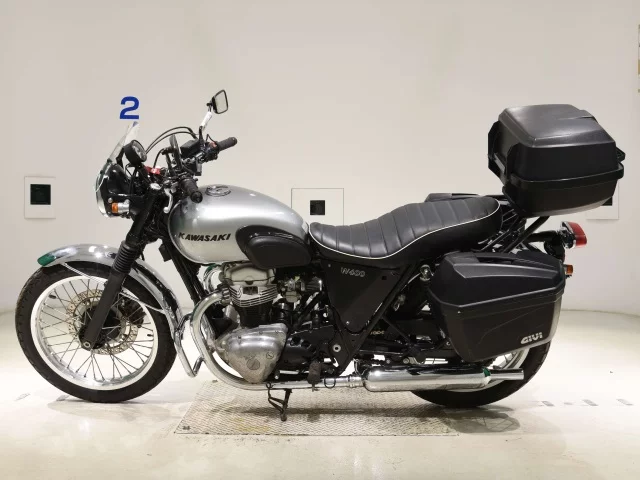 Kawasaki W400  с аукциона в Японии
