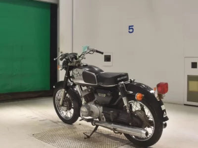Suzuki K125