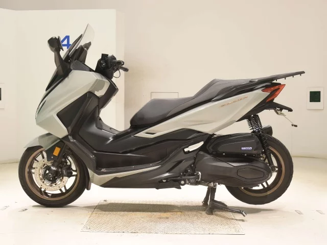 Honda FORZA -6  с аукциона в Японии