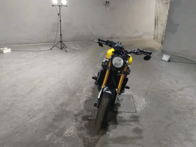 Yamaha XSR900