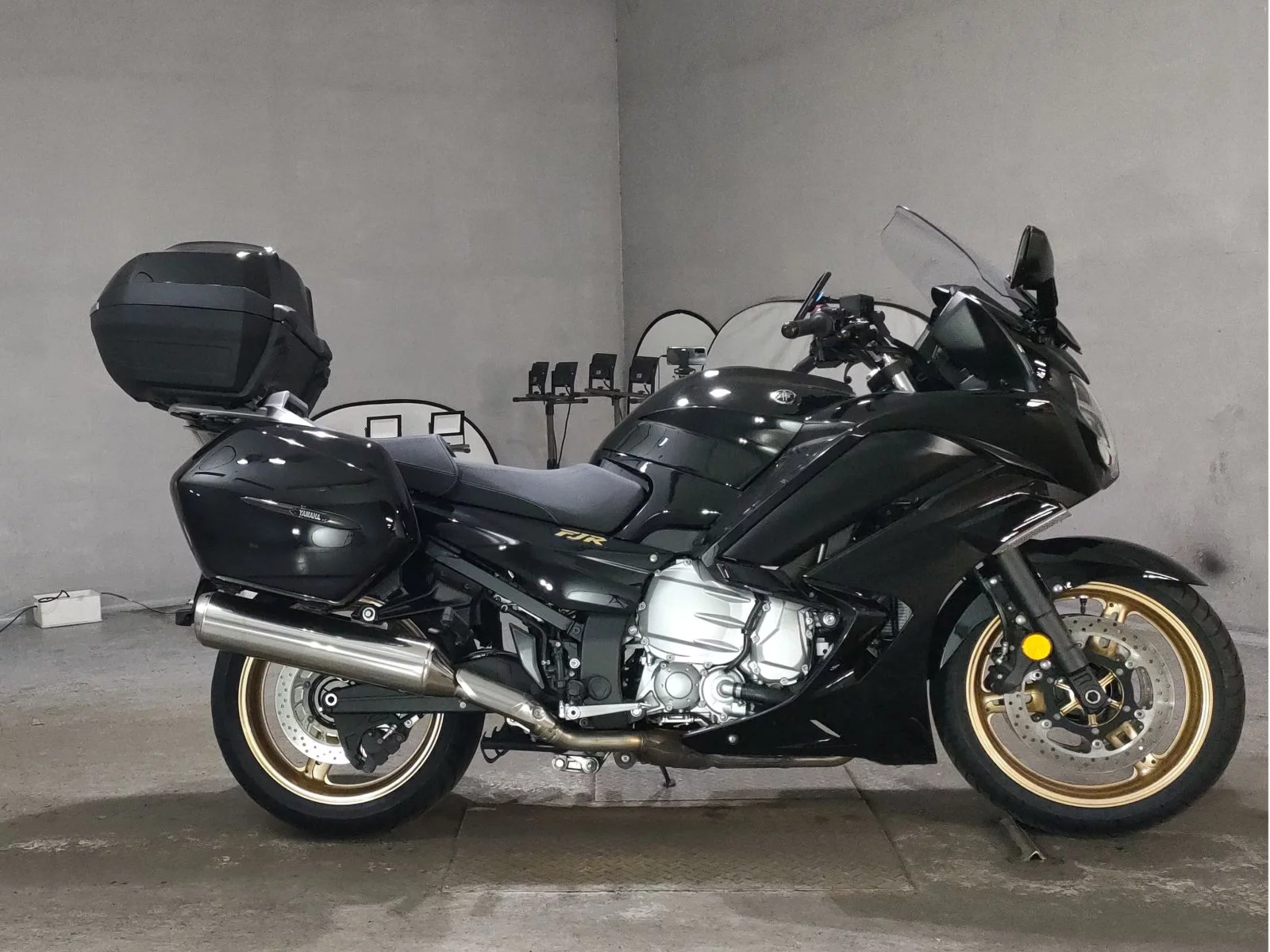 Yamaha FJR1300A  с аукциона в Японии