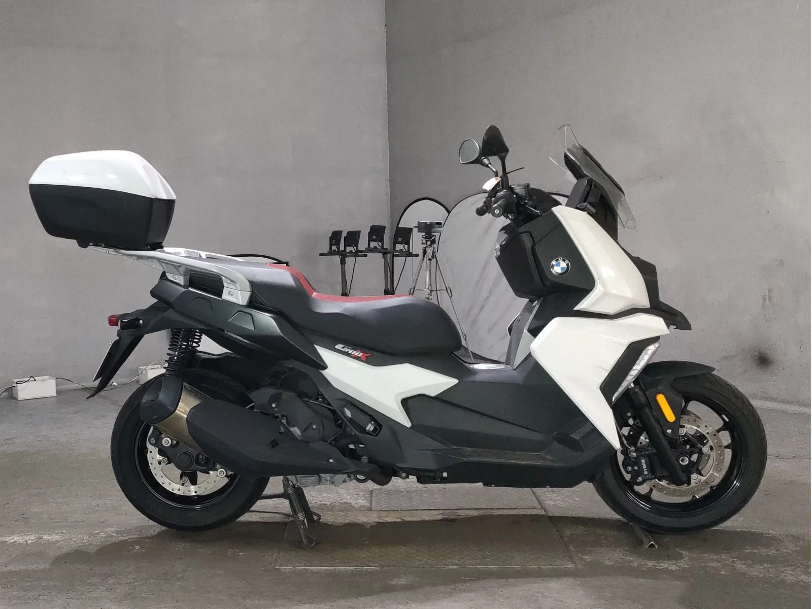 BMW BMW C400X  с аукциона в Японии