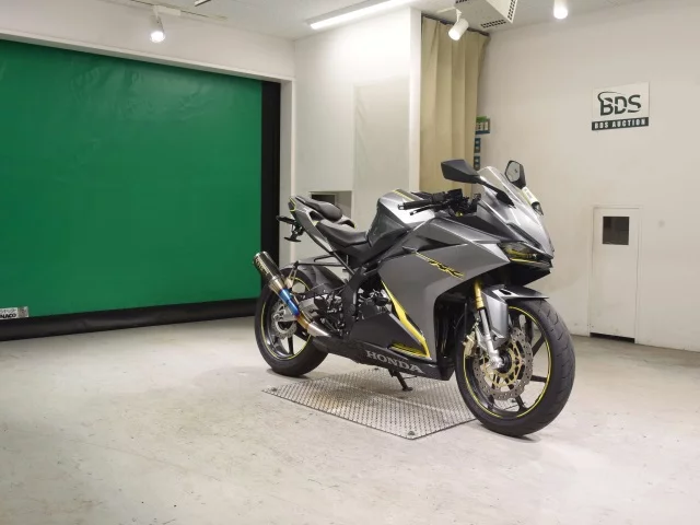 Honda CBR250RR-2  с аукциона в Японии