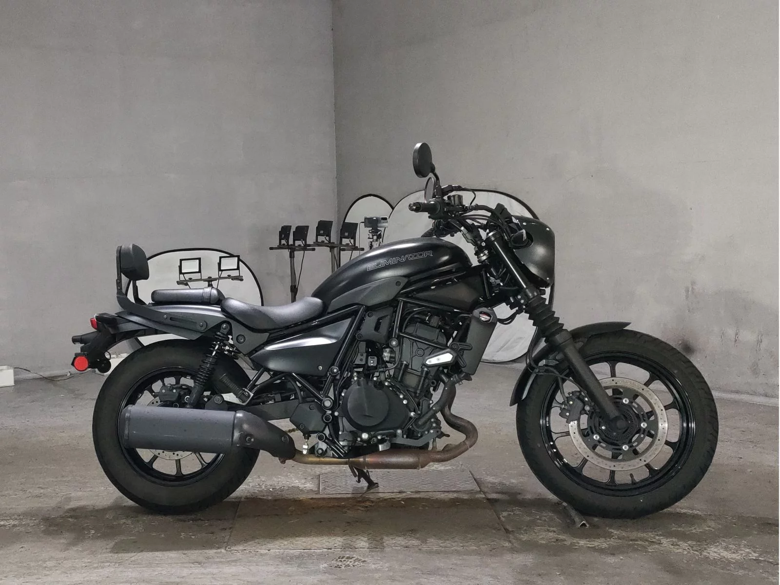 Kawasaki ELIMINATOR 400SE  с аукциона в Японии