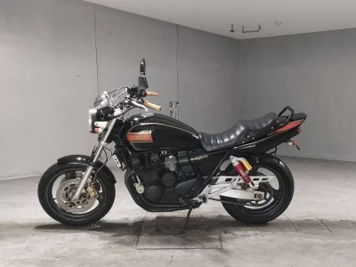 Yamaha XJR400R-1