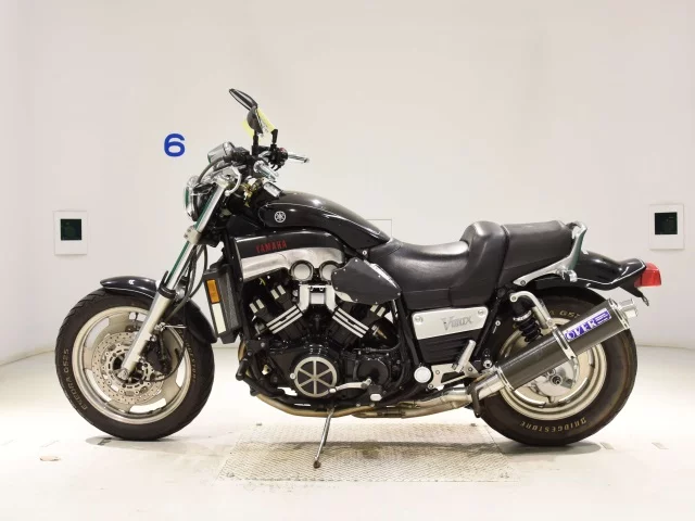 Yamaha V-MAX  с аукциона в Японии