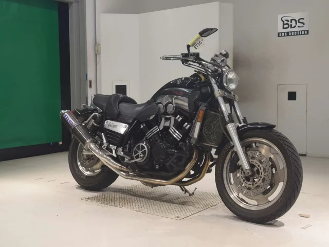 Yamaha V-MAX  с аукциона в Японии