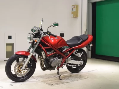 Suzuki BANDIT250-2