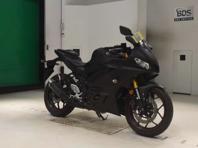 Yamaha YZF-R3 2021
