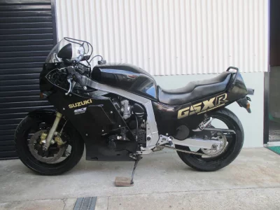 Suzuki GSX-R1100