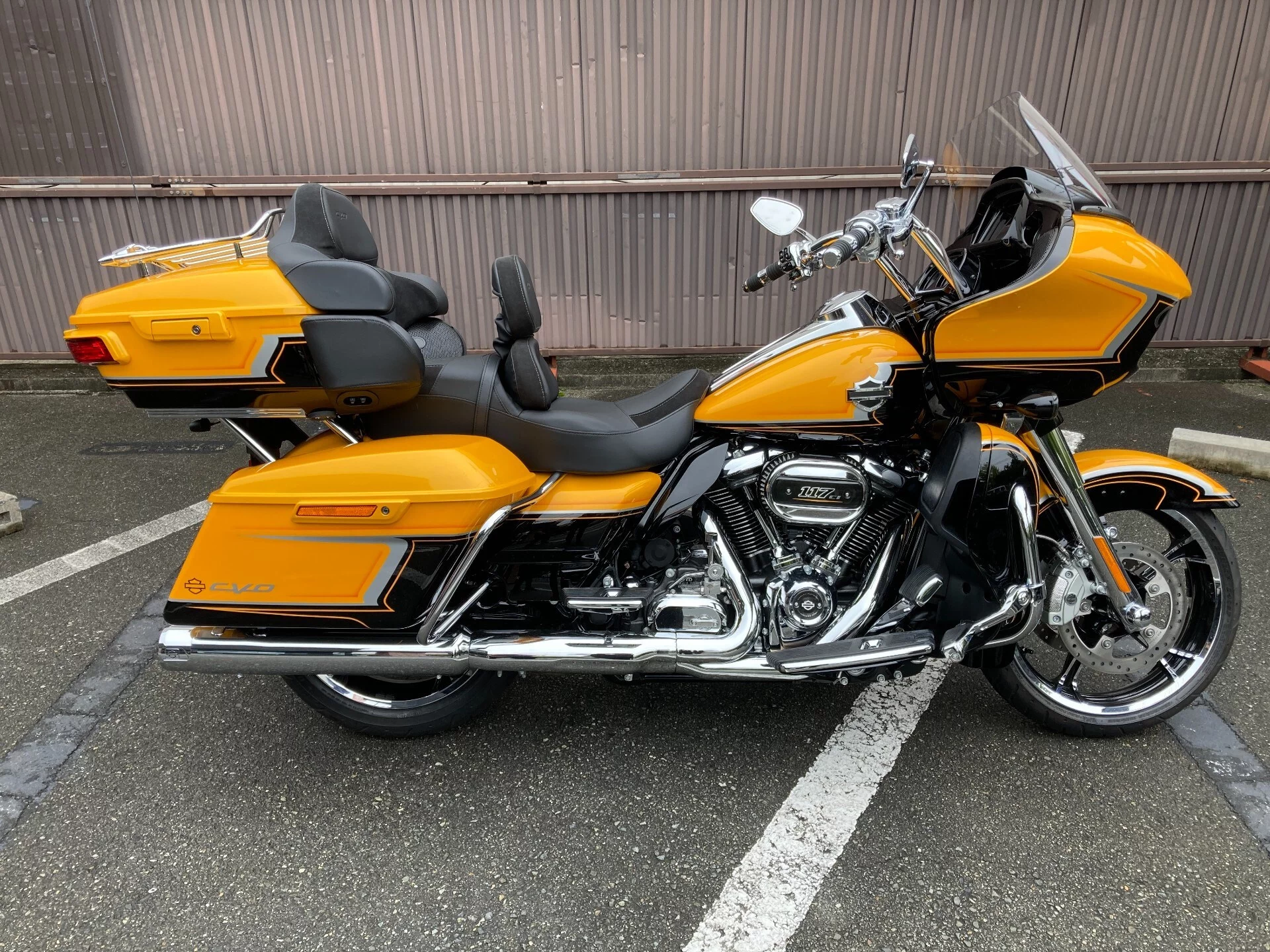 Harley-Davidson HARLEY FLTRKSE CVO  с аукциона в Японии
