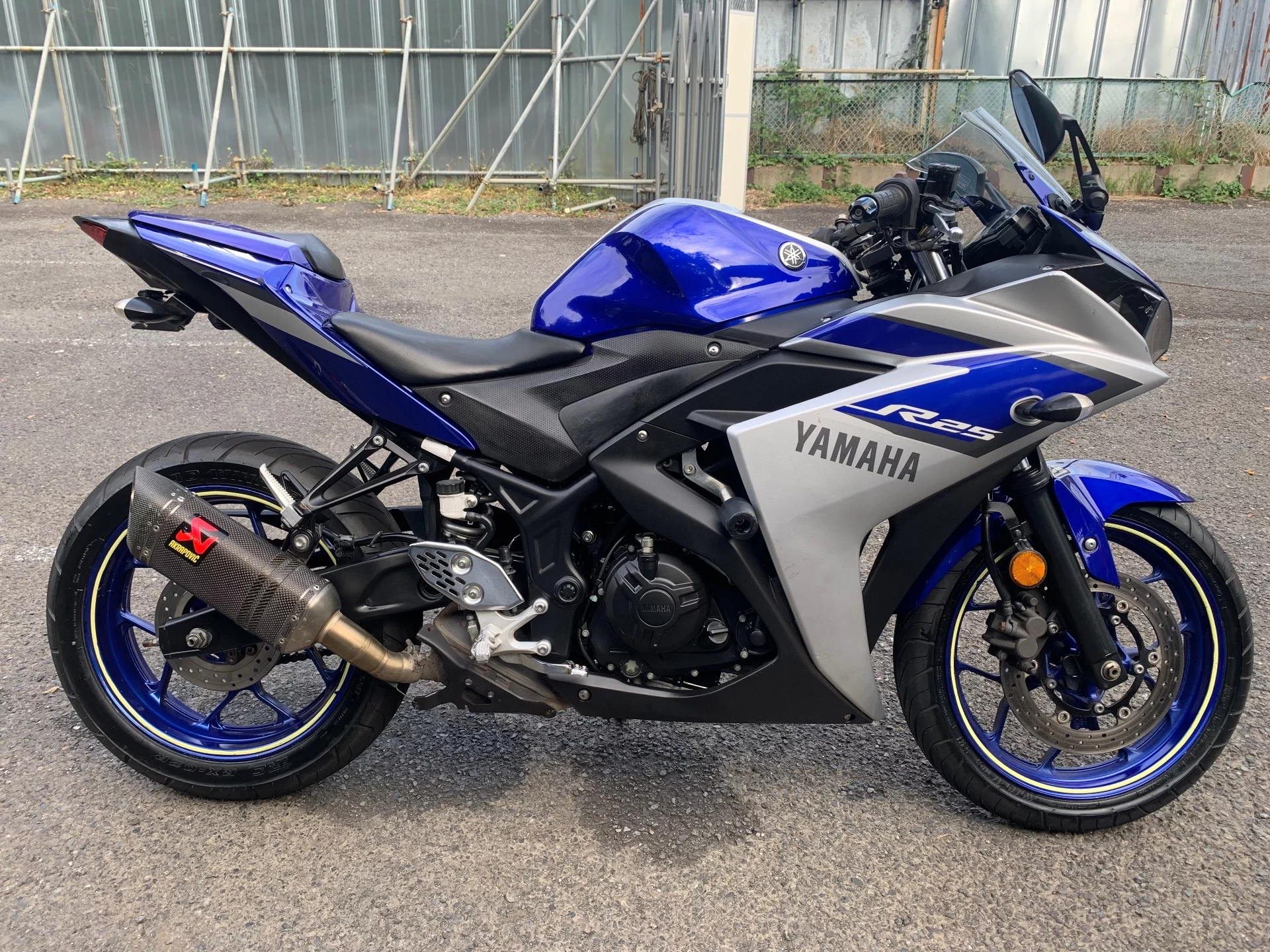 Yamaha YZF-R25  с аукциона в Японии