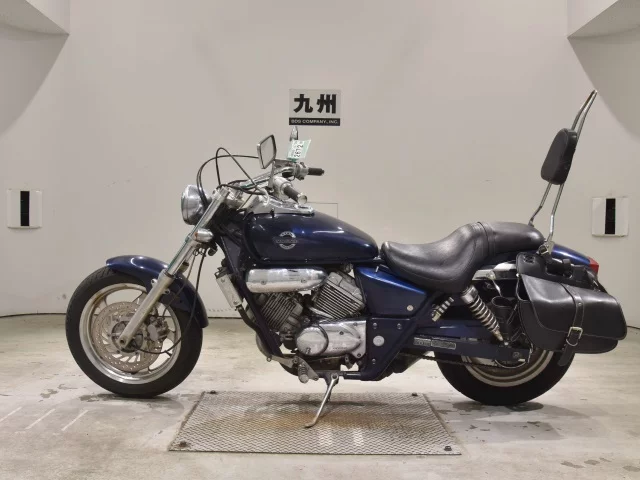 Honda MAGNA 250  с аукциона в Японии