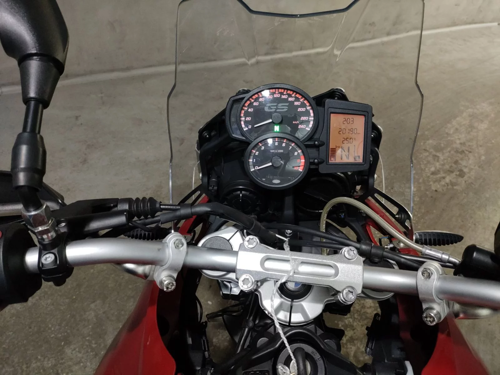 BMW BMW F700GS  с аукциона в Японии