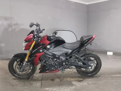 Suzuki GSX-S1000