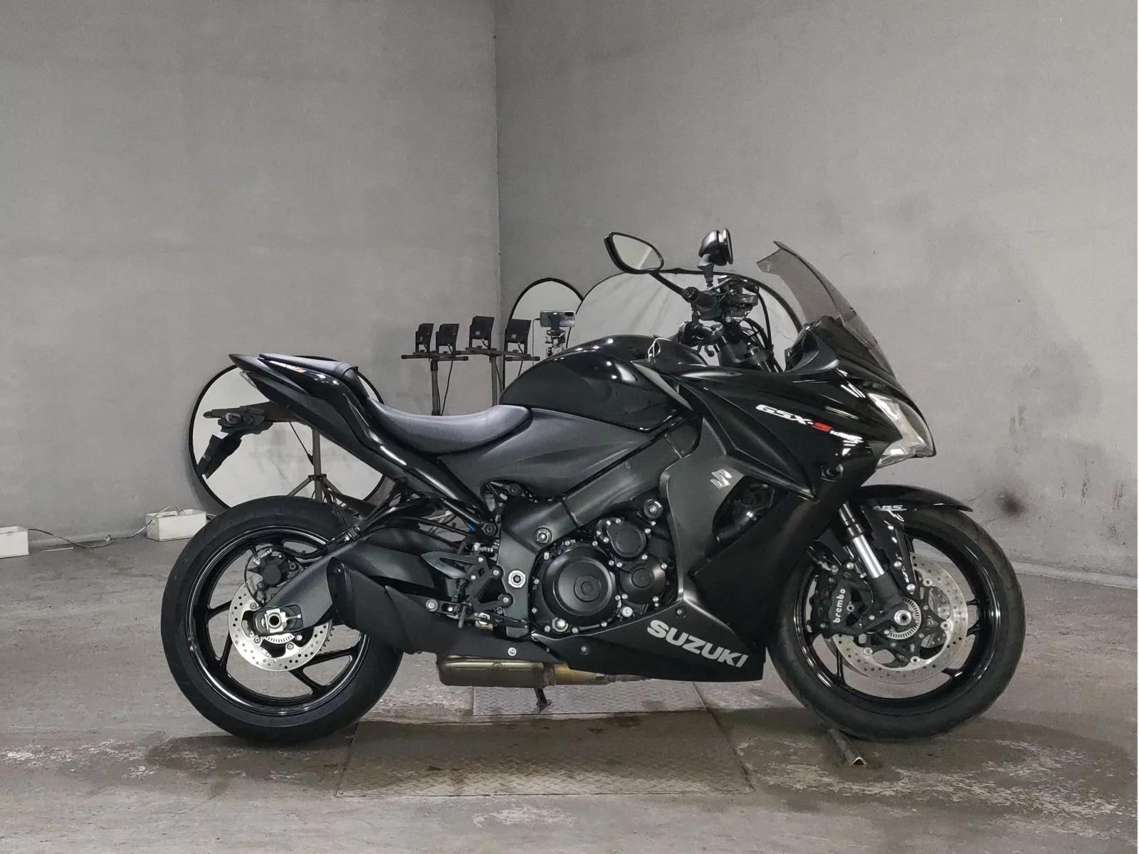 Suzuki GSX-S1000F 2021