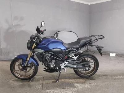 Honda CB250R