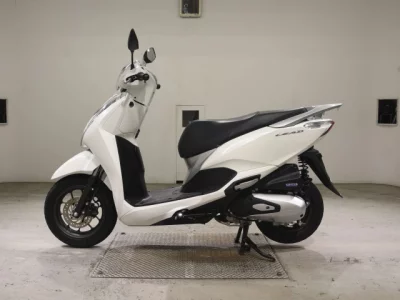 Honda LEAD125-2