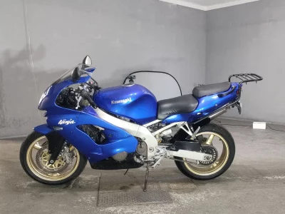 Kawasaki ZX-9R
